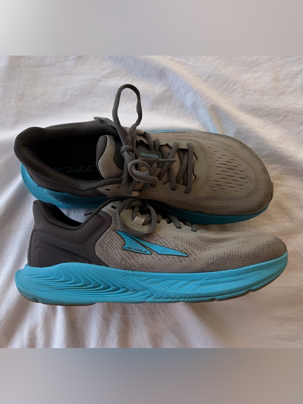 Altra Men’s Provision 8 Gray Running Shoe Famous Comfort Sz 10 Great Condition!